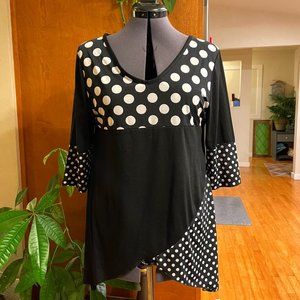 Simply Aster polkadot tunic | M | black & white